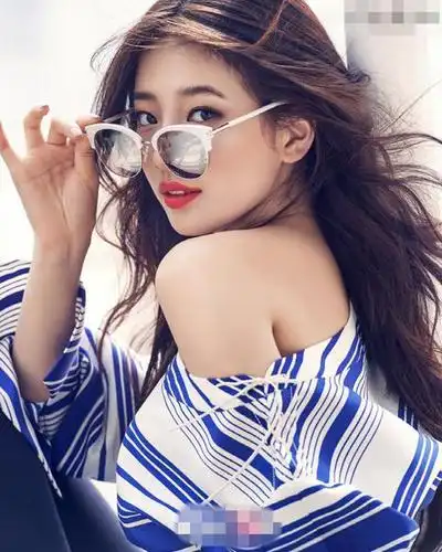 李敏镐女友秀智红唇美肤秀香肩墨镜大片气场全开