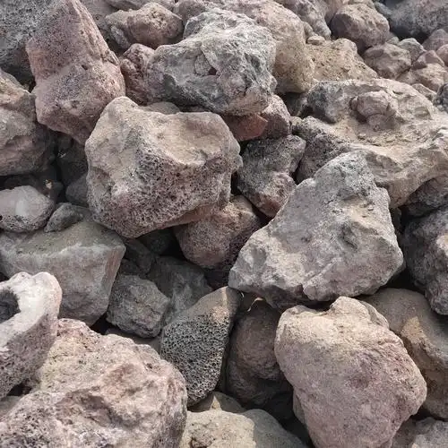 厂家直供 多肉火山石 空隙大粗孔火山岩石 植物铺面铺底 营养土