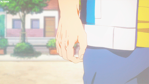 动漫男孩生气握拳gif动图_动态图_表情包下载_soogif