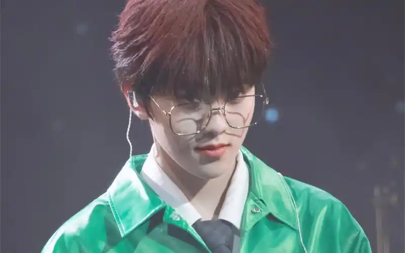 张星特20211017成都巡演高清focus唱歌part