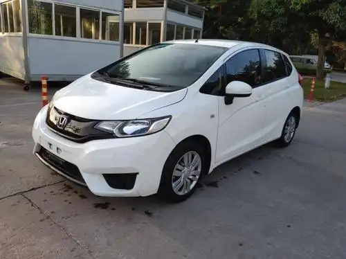 【阳江】2015年5月 本田 飞度 1.5l cvt lx舒适版 自动档