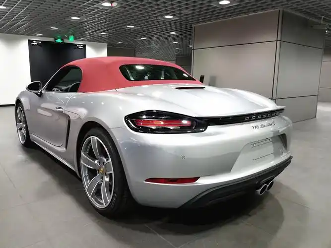 保时捷718boxstersgt银黑红内优惠3个点