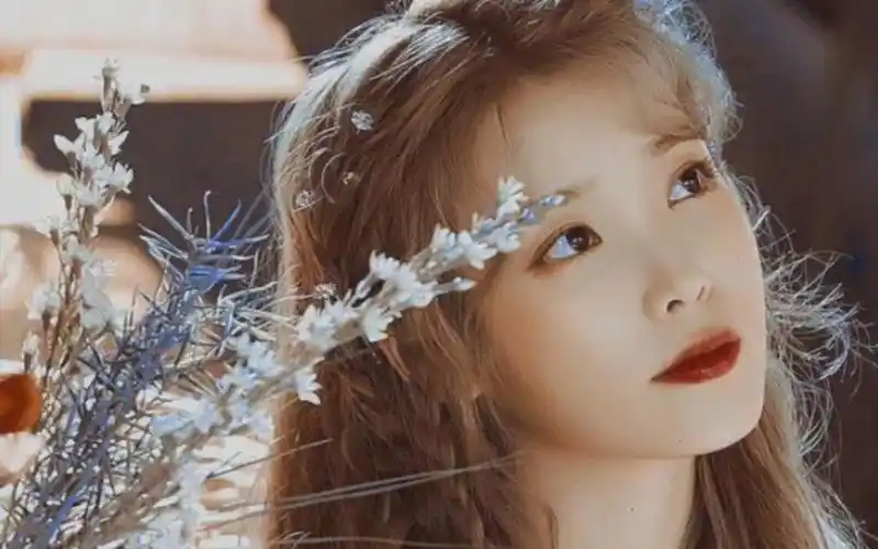 iu李知恩又能唱又能跳,谁能不喜欢呢?