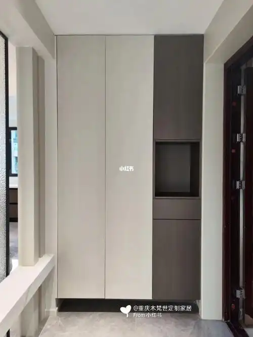 现代风格三门鞋柜轻奢鞋柜极简鞋柜