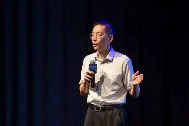 施一公的呐喊:中国潜伏的最大危机