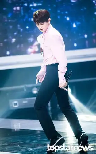 盘点打破"身高迷惑"的人气男明星 170cm拥有完美比例才是王道!