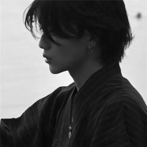 男生头像冷酷侧脸高清黑白唯美,我就喜欢这样的男头-黑白头像