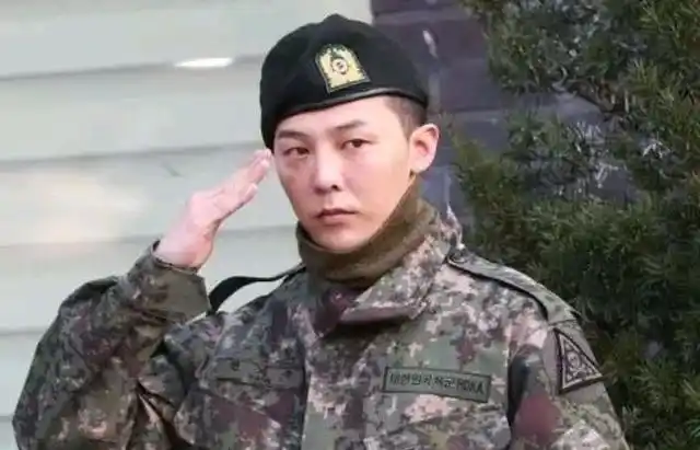 这次轮到了边伯贤,关于边伯贤这次服兵役你怎么看呢? 举报/反馈