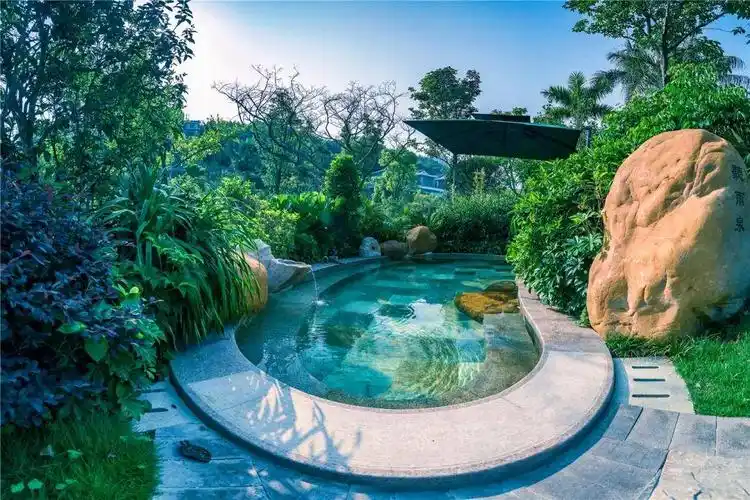 泉州惠安聚龙温泉公园酒店2天1晚套餐 双人享受无限次畅泡温泉 双人