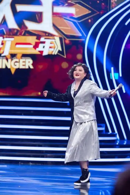 贾玲回归百变大咖秀爆笑模仿结石姐