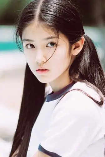 原本期待宋运辉青梅竹马的小女友梁思申成年后归来的感情戏