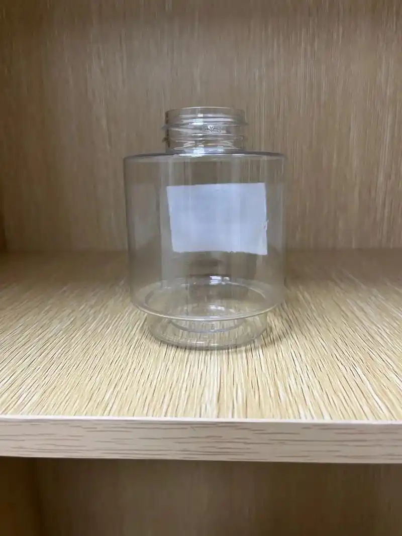 大口瓶.#塑料制品 #塑料瓶 #化妆品包材 - 抖音