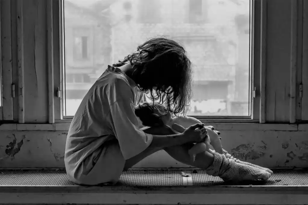 心累想哭好无助的图片