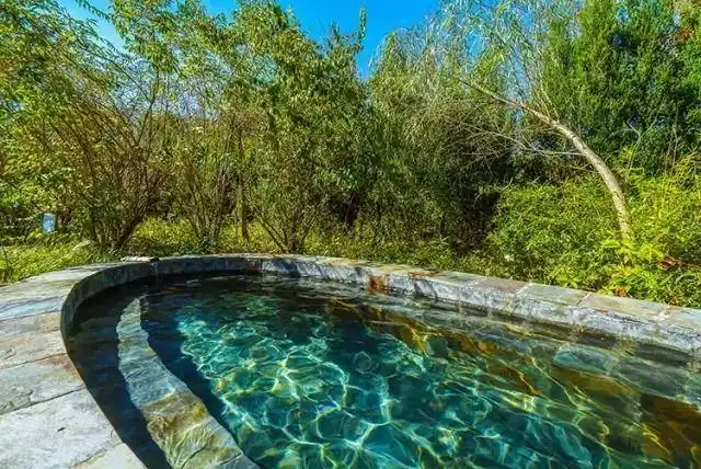 北京温泉私密小院,相约玫瑰驿璟玫瑰温泉酒店!