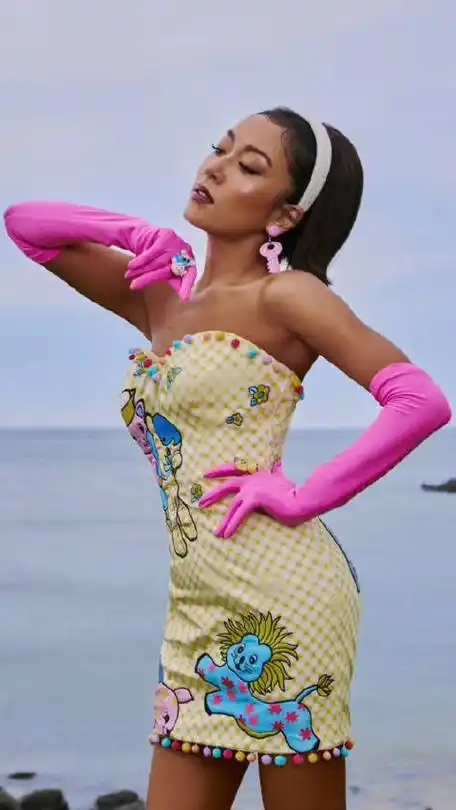 吉克隽逸童趣芭比造型