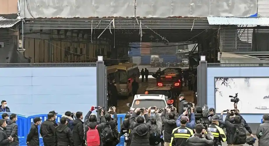 世卫报告华南海鲜市场不是新冠病毒发源地