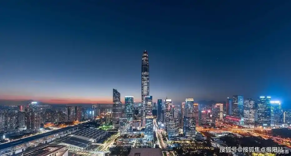 福田,深圳的"五心三区",即深圳行政,文化,金融,商务和国际交往中心