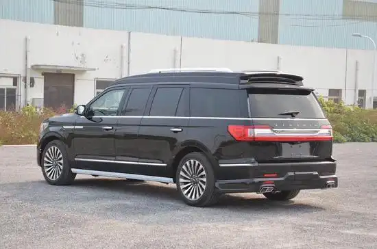 国六林肯领航员加长版顶级商务让利20万