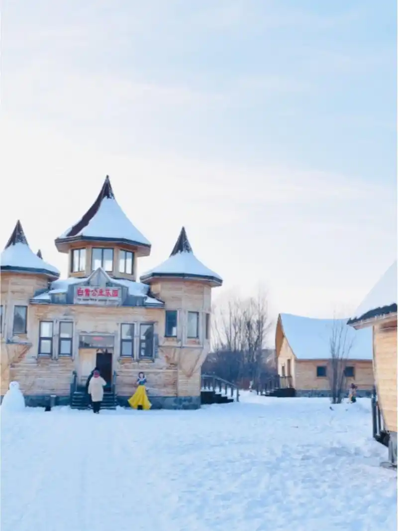 漠河丨北极90圣诞村77漠河舞厅77必看攻略 99冬季去一趟冰雪