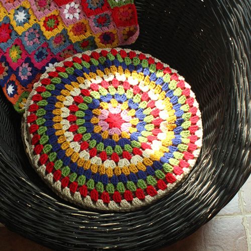 折扣山花灿手钩针打田园坐垫餐椅垫蒲团坐垫圆形纯手工毛线禅垫