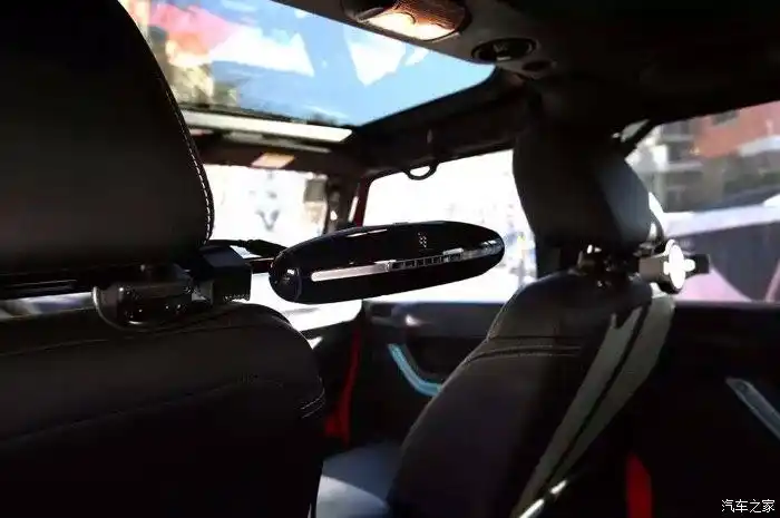 转让自用牧马人天窗一套