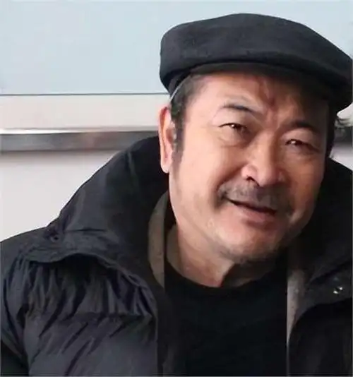 演员祝新运:这辈最正确的决定,就是娶了比我还大3岁的妻子