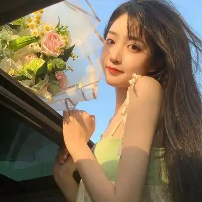 高颜值阳光的又很简单的女生头像