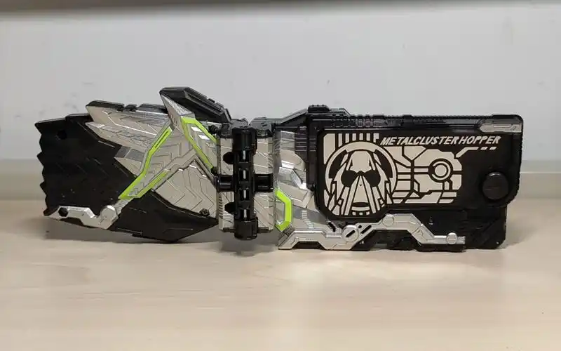 假面骑士零一 dx金属原子簇蝗虫秘钥 metal cluster hopper