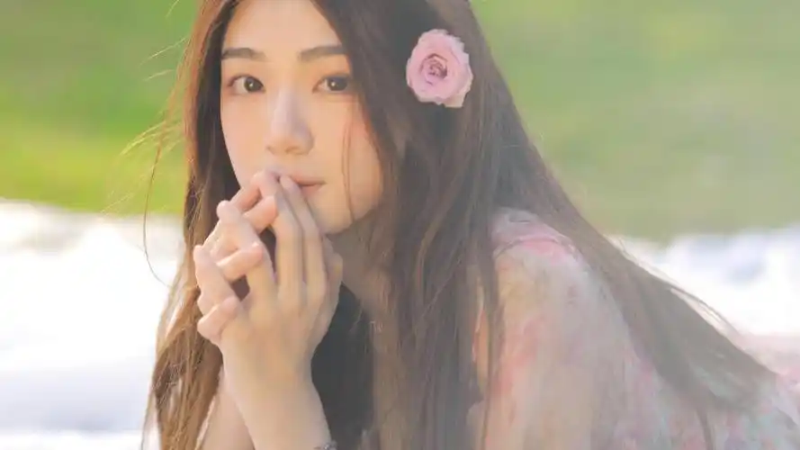 楚楚可人的小仙女,高清壁纸图片,清纯美女-回车桌面