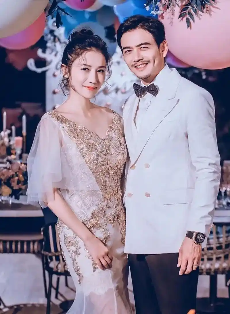 从叛逆少年到"油王"争议,杨烁的逆袭与沉浮之路!