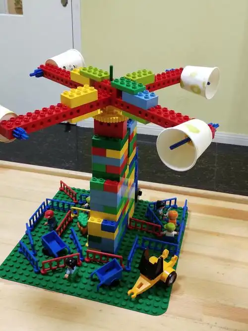 其它 思宇制作《测风仪》 写美篇启智乐高学员:思宇 课程主题《测风仪