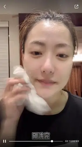 白冰这个素颜我嫉妒了.