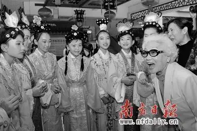 红线女弟子:继承红线女的艺术非常困难(图)