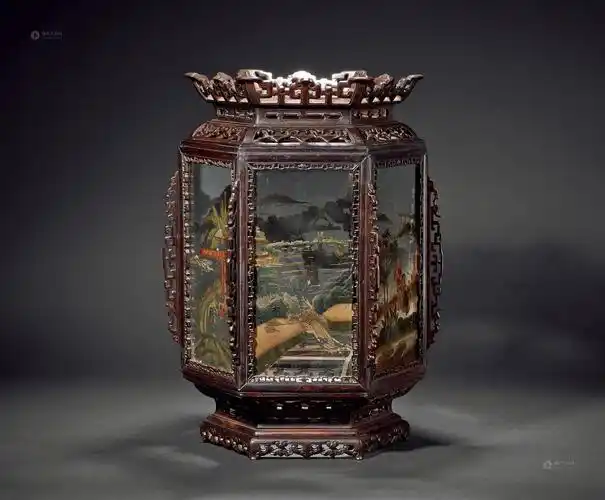 0088清乾隆御制紫檀嵌玻璃彩绘六方宫灯