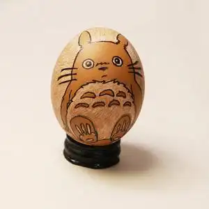 现代工艺品鸡蛋雕刻生日礼物动漫龙猫蛋雕个性创意定制纯手工摆件