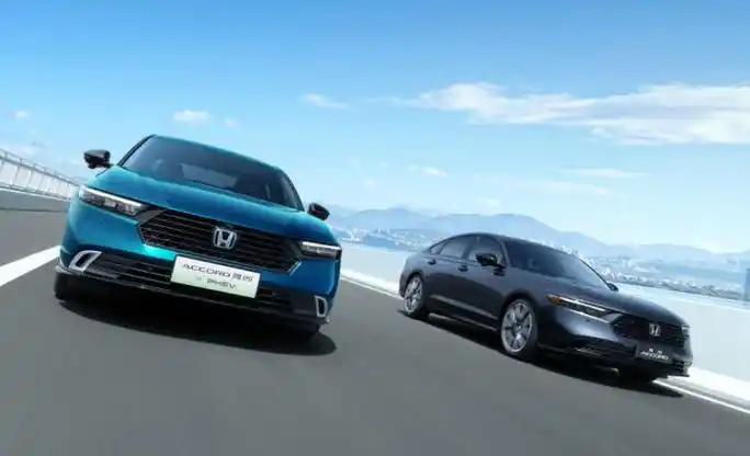 第十一代本田雅阁图片(第十一代本田雅阁图片及报价)