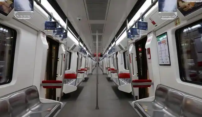 古渝雄关新姿重庆朝天门地铁站正式运营1号线6号线支线开通