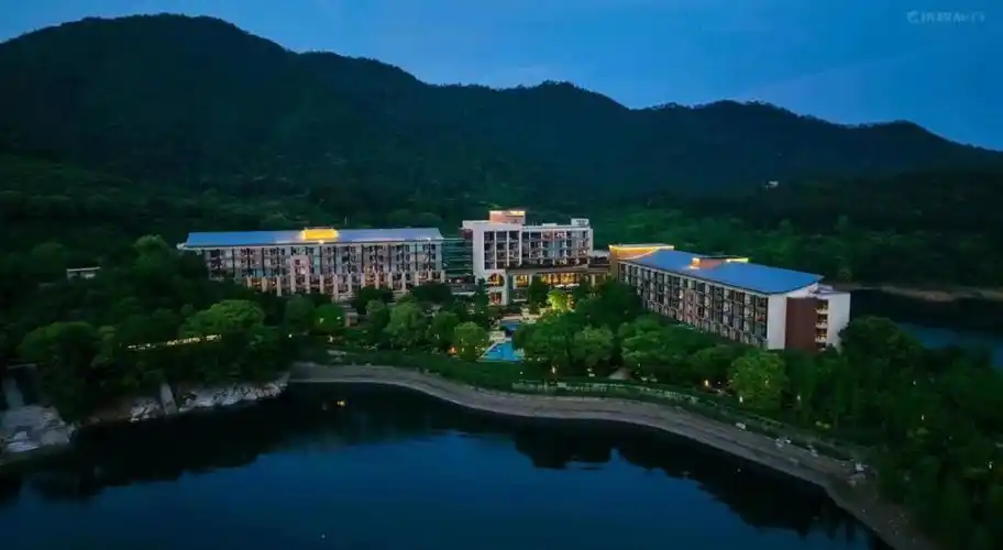 千岛湖洲际度假酒店低价奢华757575