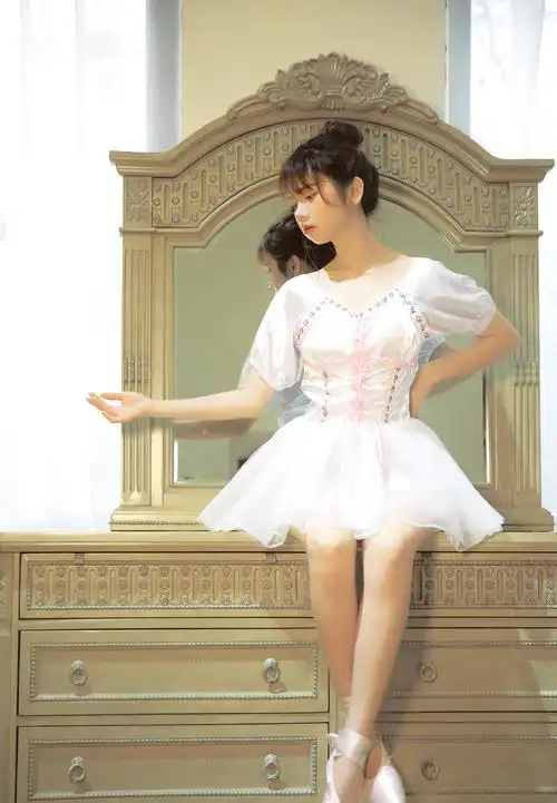 相关标签芭蕾女孩优雅动人写真上一图集:清新脱俗的美女下一图集:唯美