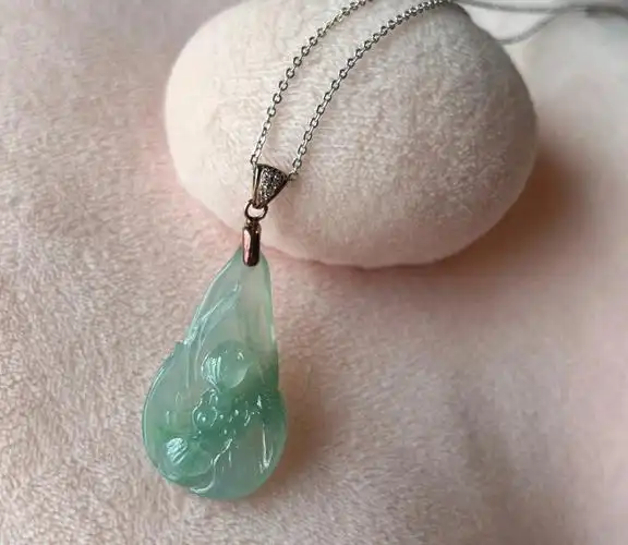 冰起胶晴绿莲花翡翠a货锁骨链2490