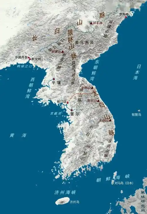 其次,朝鲜半岛的民族对中原王朝构不成威胁.