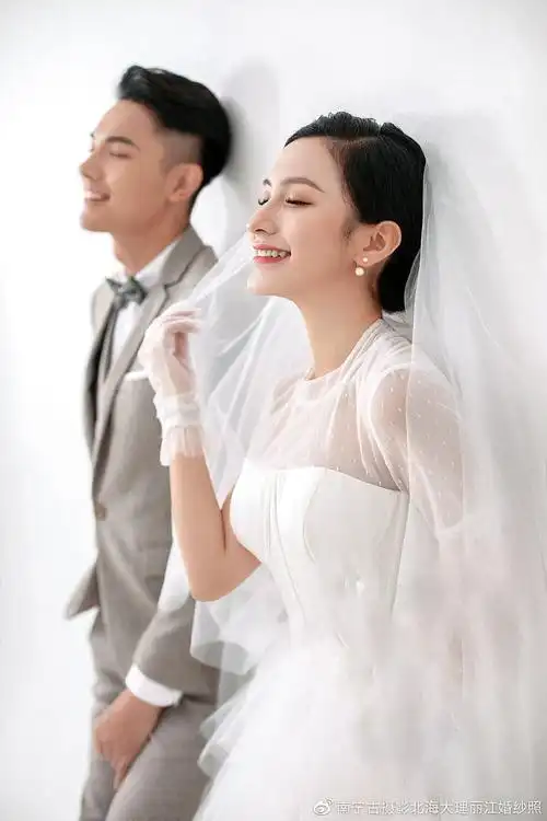 盘点2019年丨78最受欢迎的婚纱照风格