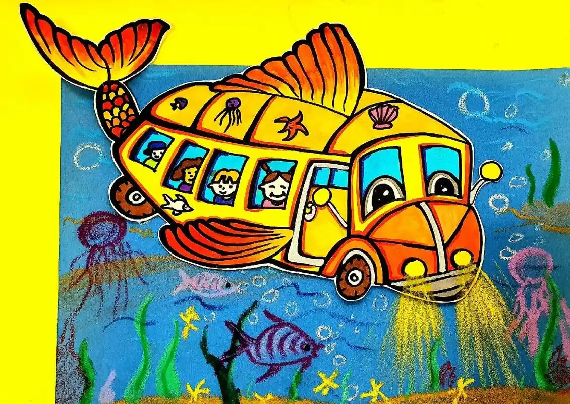 《神奇校车》儿童画 材料准备:彩砂纸,素描纸,彩笔,油画棒,剪刀,双面
