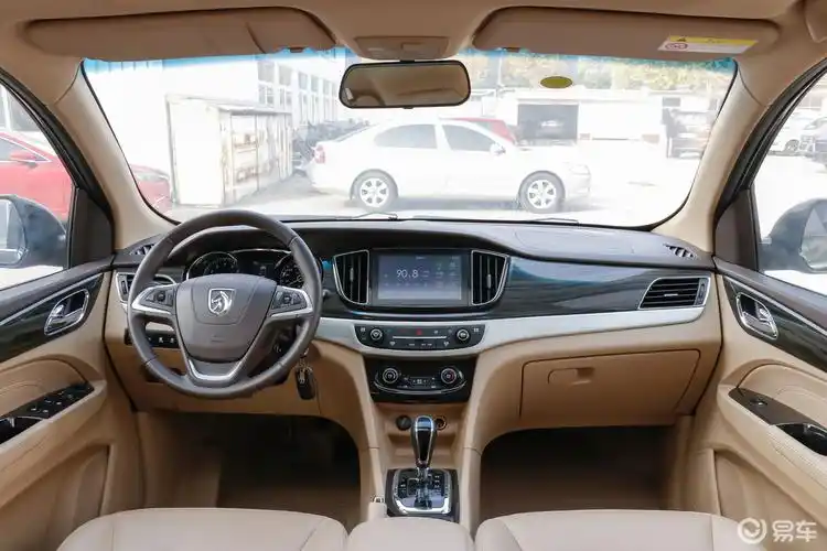 【宝骏7302016款1.