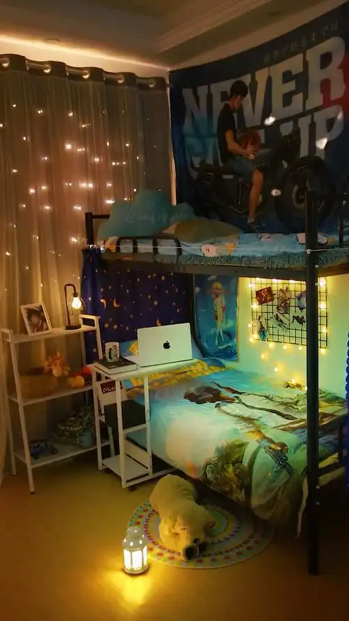 装修设计#快速搭配男生宿舍,这才是男生的上下铺.