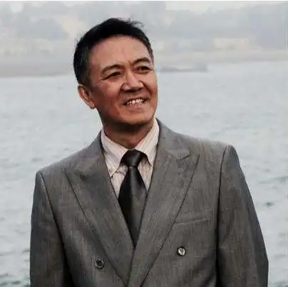 李幼斌再婚后后妻带的继子是他的骄傲前妻的亲儿子成他烦恼