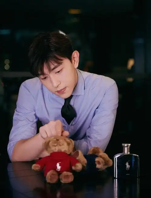 ralph lauren品牌中国区香水代言人邓伦