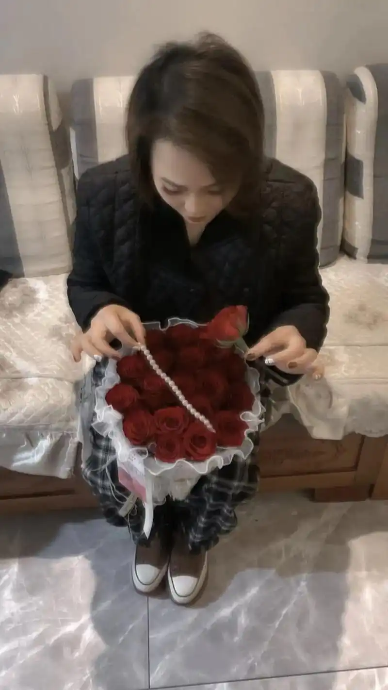 祝天下三八快乐 - 抖音