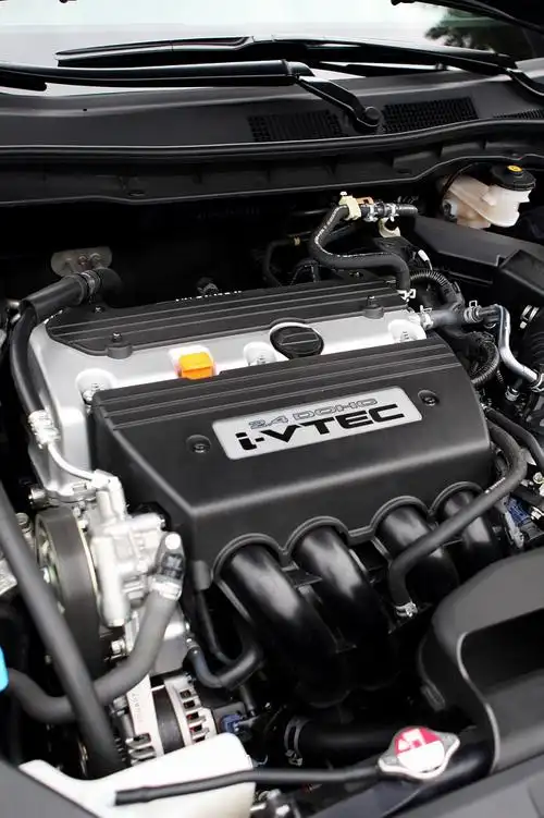 第八代雅阁引擎细节