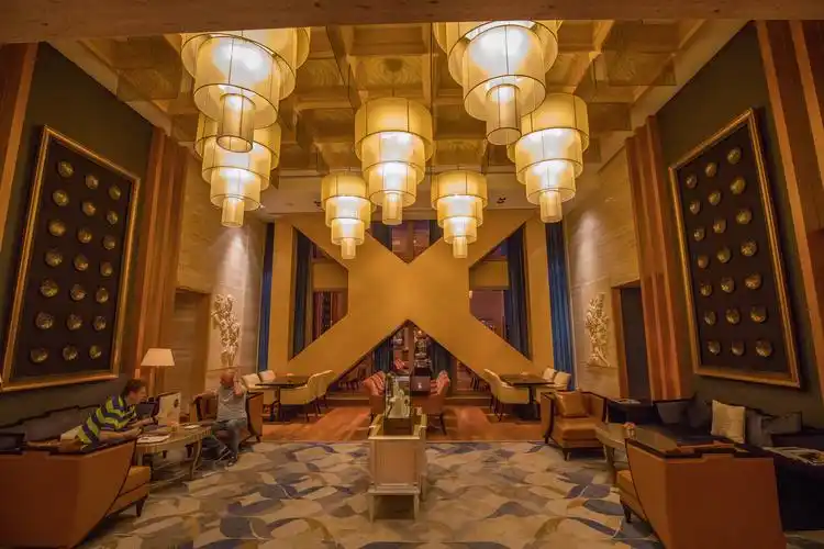 北京华彬费尔蒙酒店,金尊行政酒廊体验